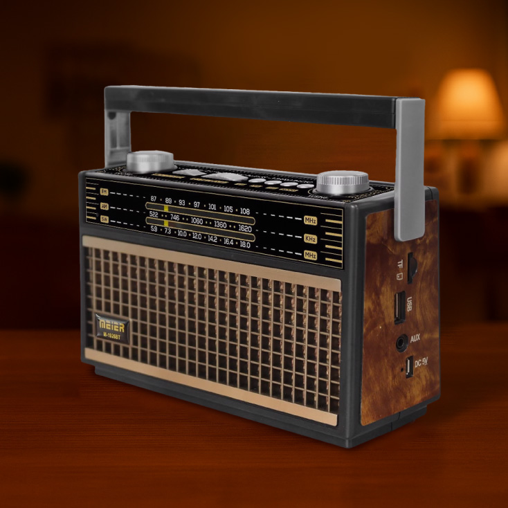 Prenosni retro radio prijemnik slika 1