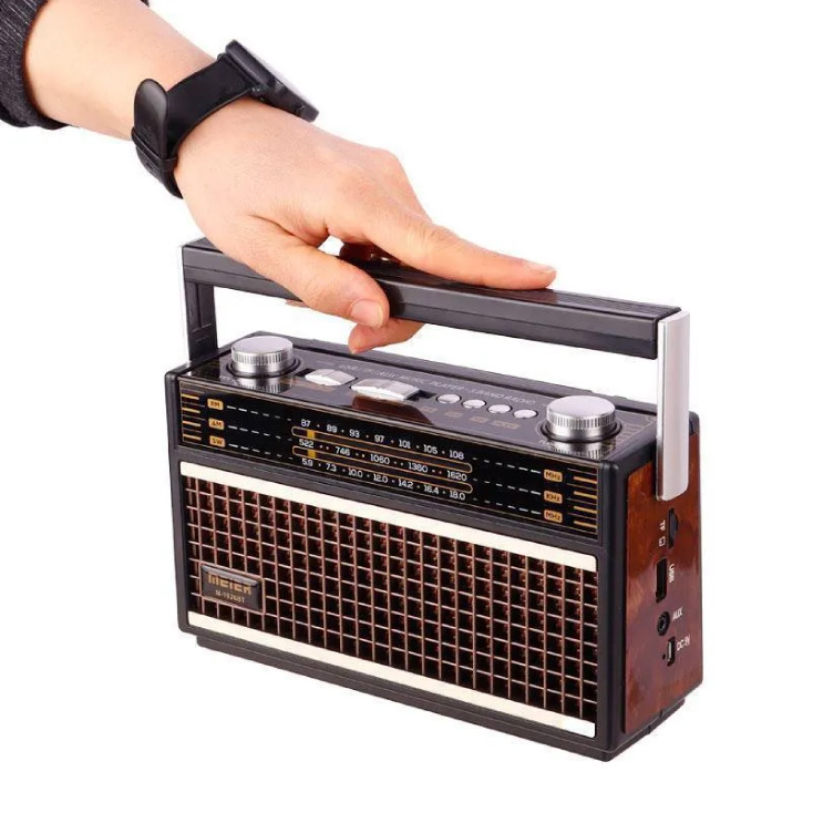Prenosni retro radio prijemnik slika 4