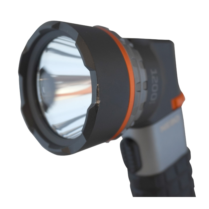 Punjiva LED baterijska lampa NEBO LUXTREME SL75 slika 2