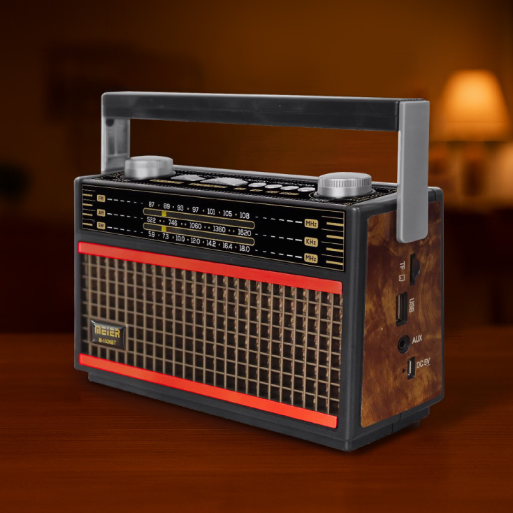 Prenosni retro radio prijemnik slika 1