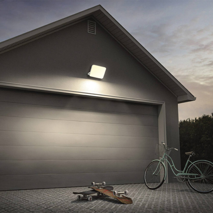 BRAYTRON CCT LED reflektor 30W slika 2