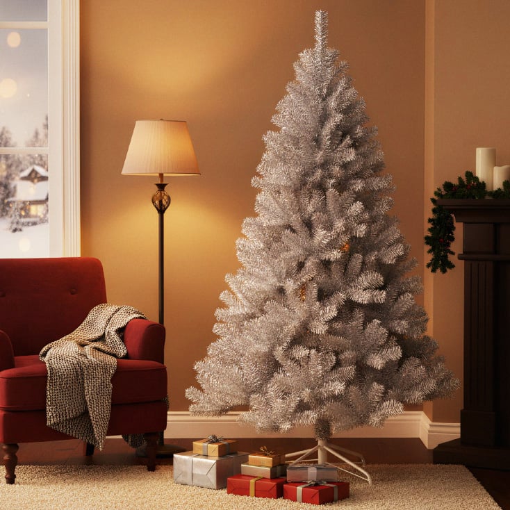 Snežna veštačka jelka 180cm sa postoljem slika 1