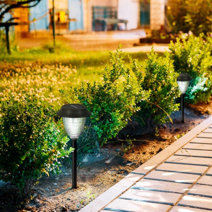 Solarna RGB+toplo bela baštenska lampa - 6 kom. slika 2